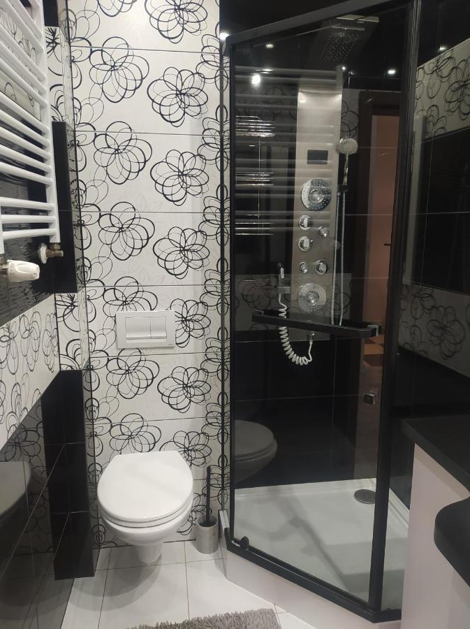 Apartament Rodzinny Z Ogrodkiem W Centrum Gizycka Giżycko Exterior foto